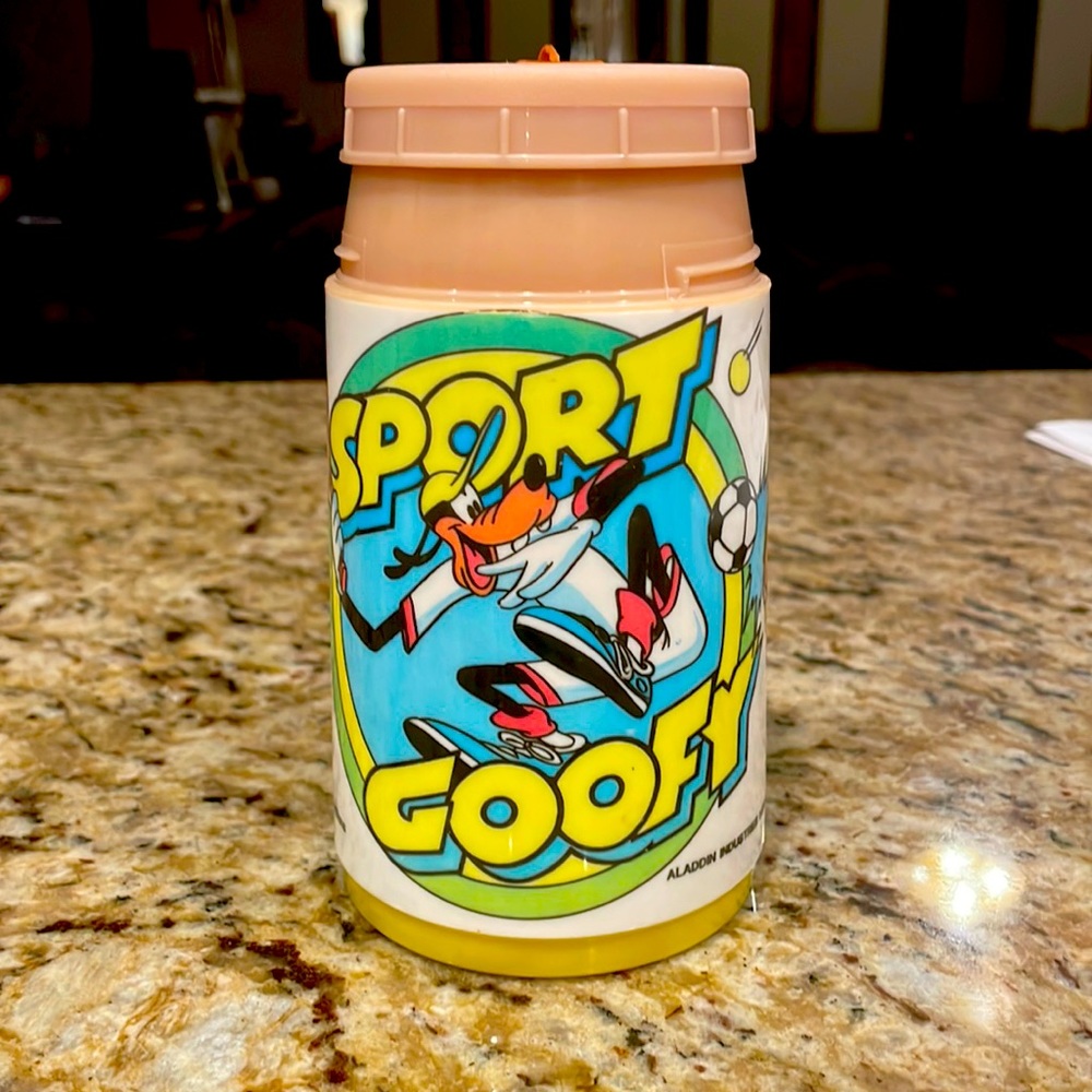 Goofy Sports Cup